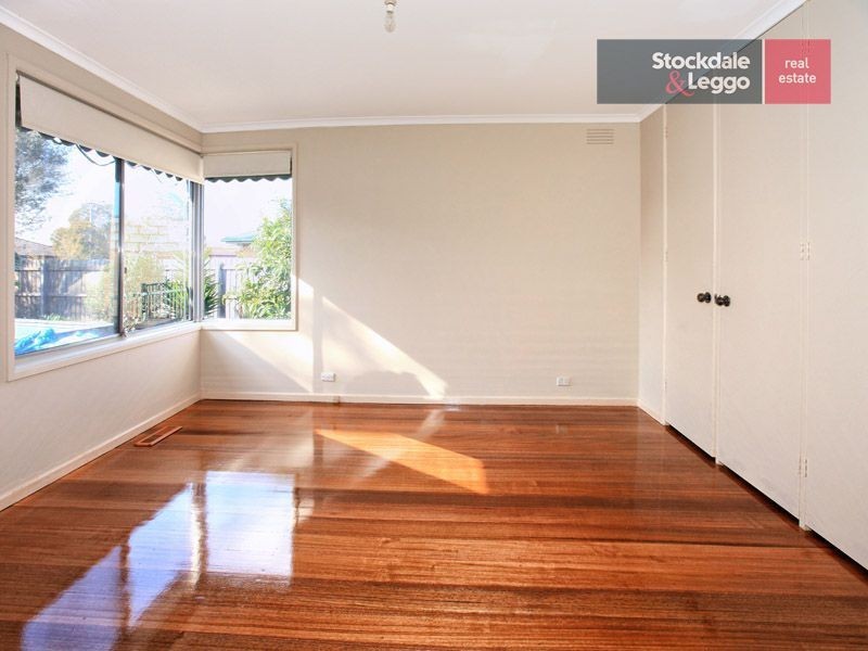 7 Cranbrook Court, Gladstone Park VIC 3043