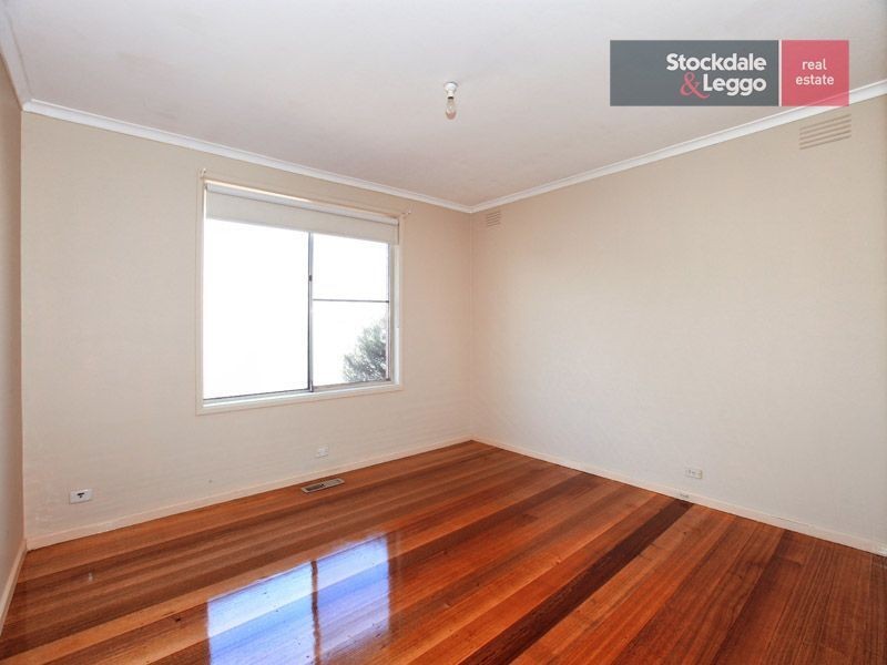 7 Cranbrook Court, Gladstone Park VIC 3043