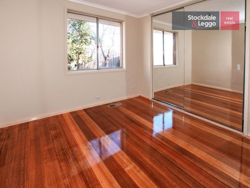 7 Cranbrook Court, Gladstone Park VIC 3043