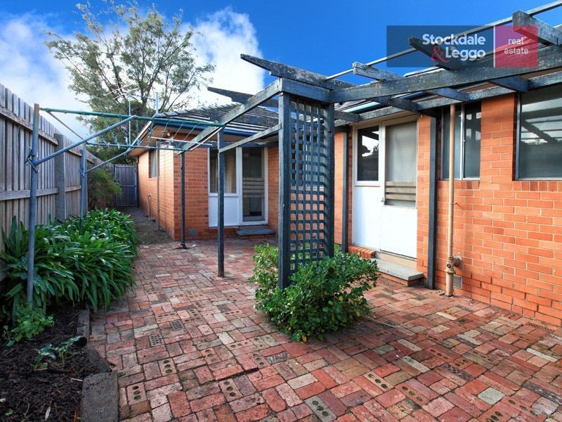 7 Cranbrook Court, Gladstone Park VIC 3043