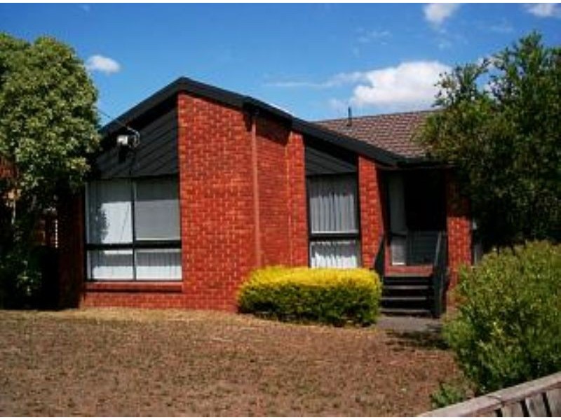 7 Davidson Court, Attwood VIC 3049