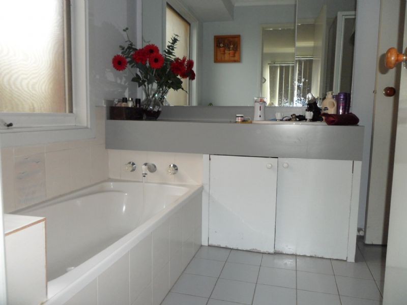 7 Davidson Court, Attwood VIC 3049