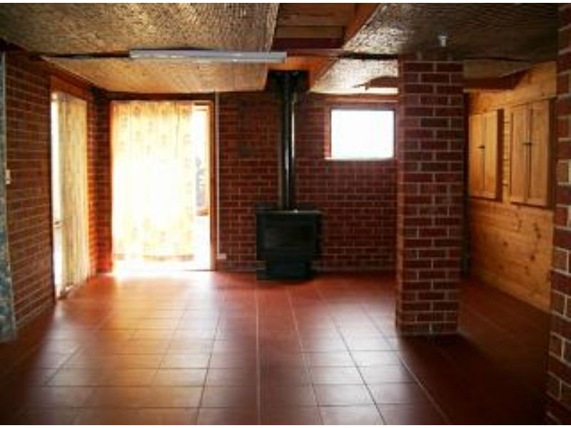 7 Davidson Court, Attwood VIC 3049