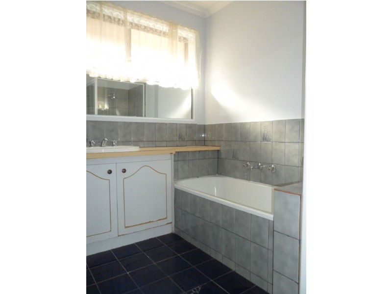 35 Elizabeth Street, Westmeadows VIC 3049