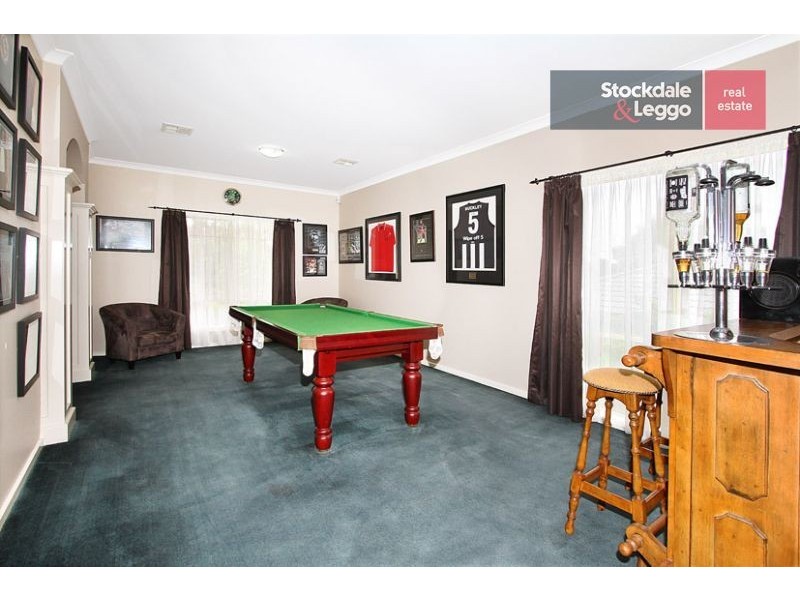 13 Marjon Court, Attwood VIC 3049