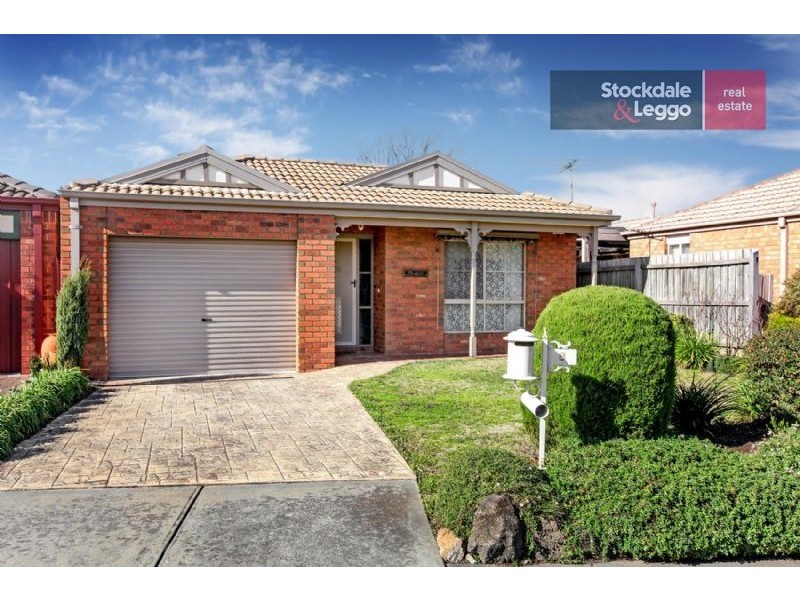 8 Parkhill Court, Westmeadows VIC 3049