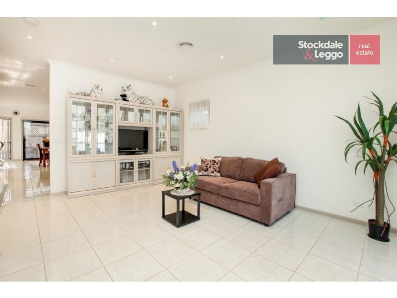 1/30 Birch Avenue, Tullamarine VIC 3043