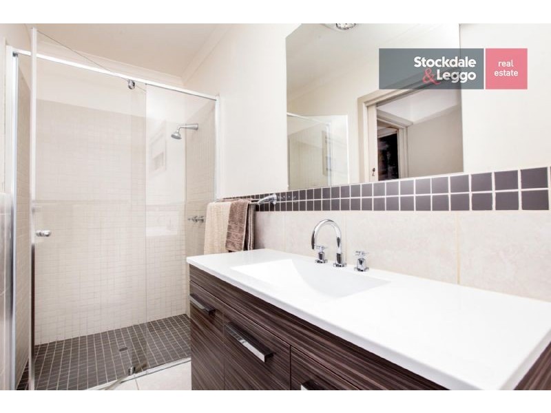 1/30 Birch Avenue, Tullamarine VIC 3043