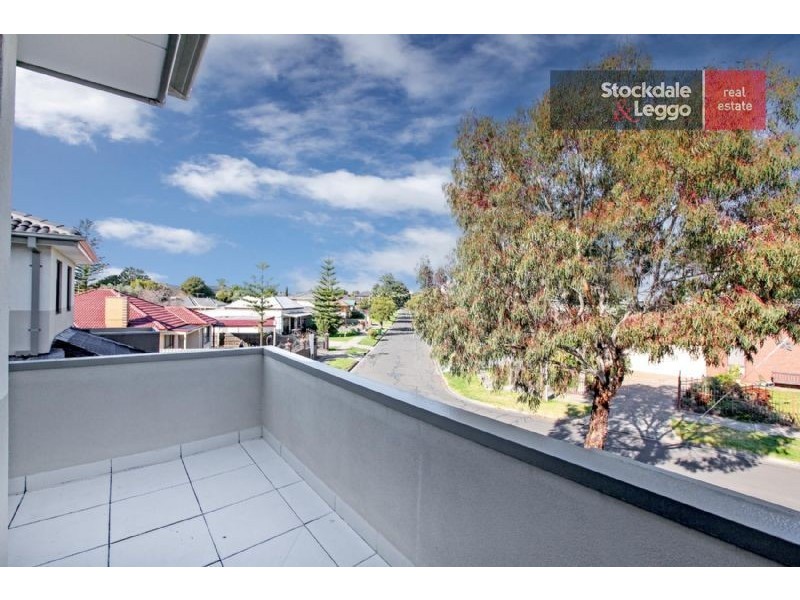 1/30 Birch Avenue, Tullamarine VIC 3043