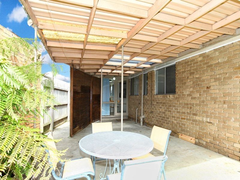 107 South Circular Road, Gladstone Park VIC 3043