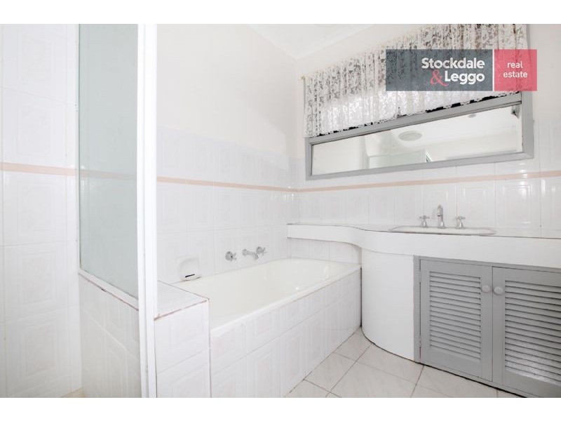 4 Marham Place, Tullamarine VIC 3043