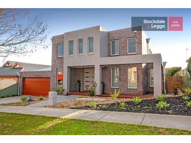 20 Cobblestone Drive, Attwood VIC 3049