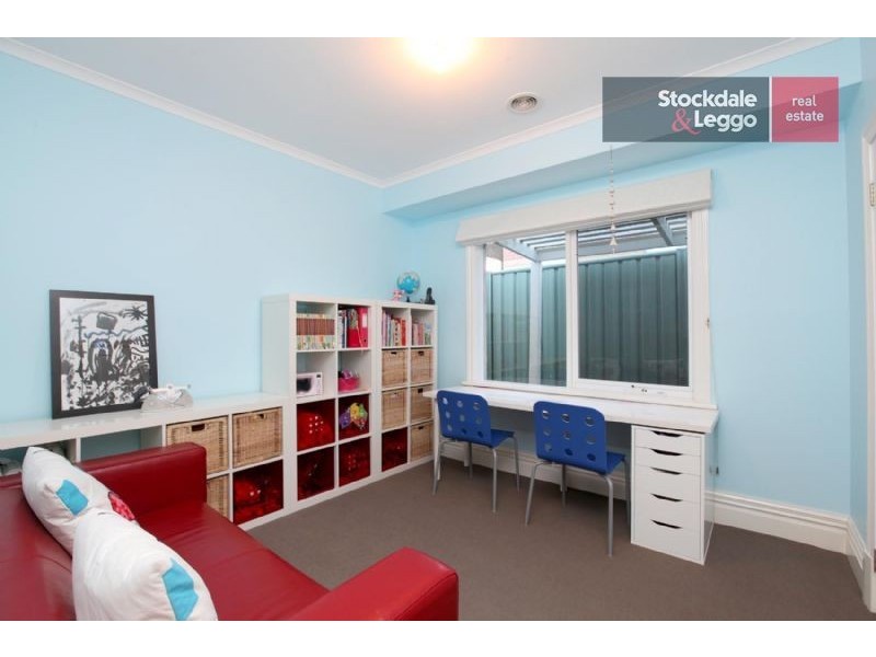 16 Innkeepers Way, Attwood VIC 3049