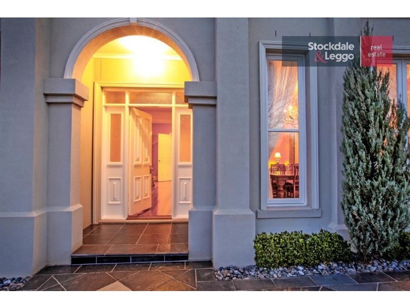 16 Innkeepers Way, Attwood VIC 3049