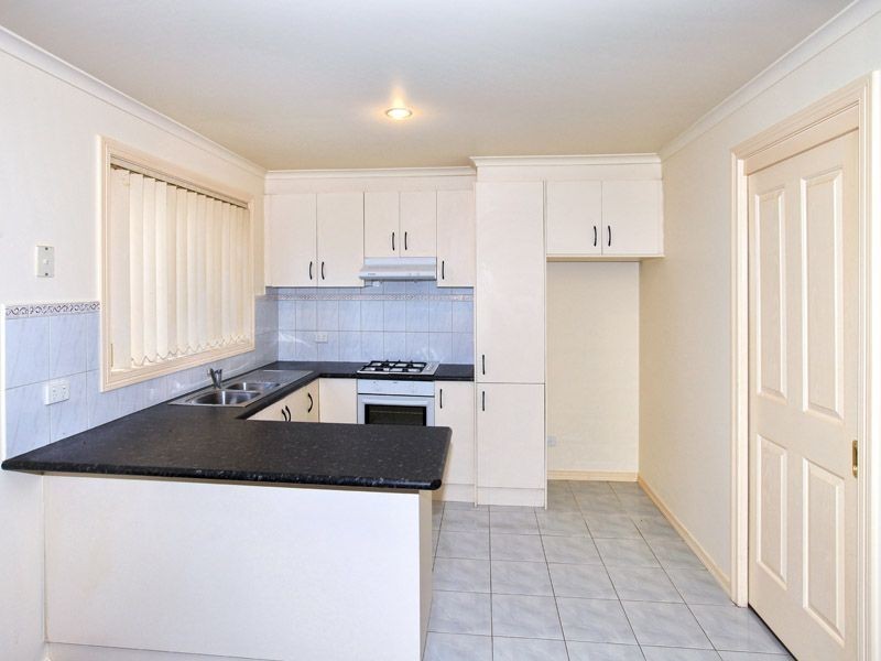 2/15  Churchill Avenue, Tullamarine VIC 3043