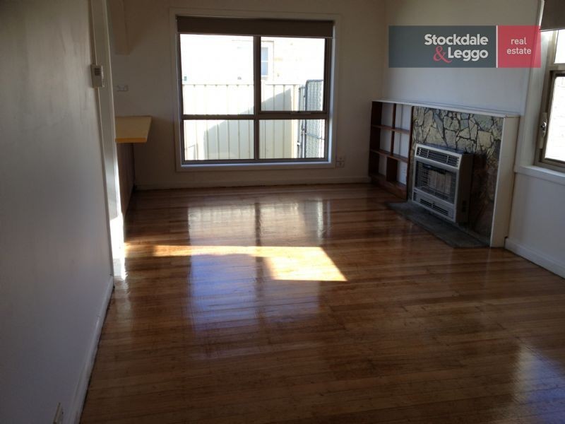 15 Kinnaird Street, Jacana VIC 3047