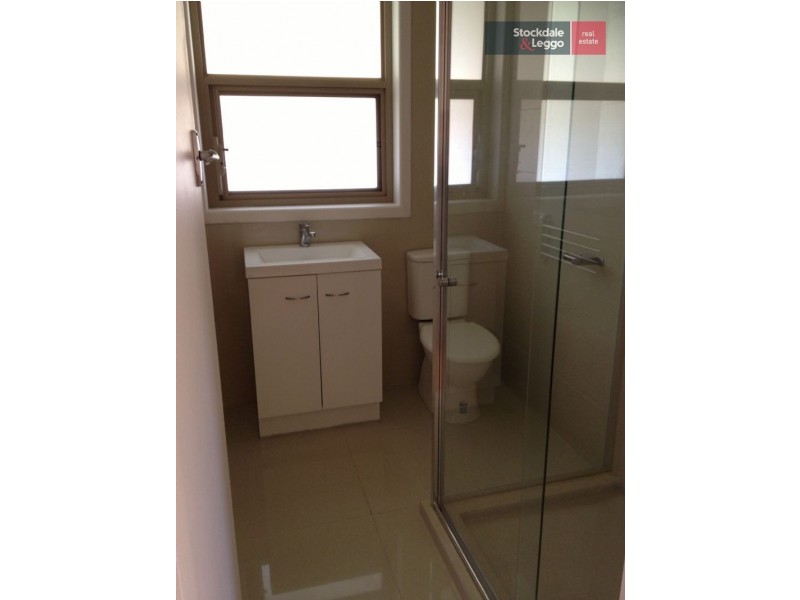 15 Kinnaird Street, Jacana VIC 3047