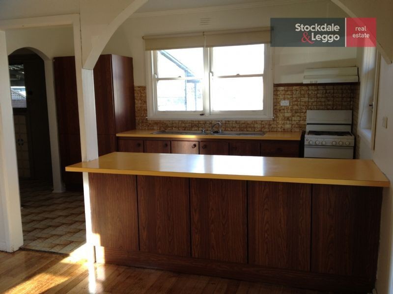 15 Kinnaird Street, Jacana VIC 3047