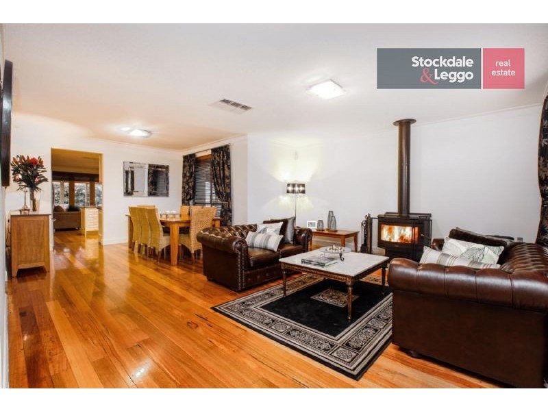 8 Burnley Court, Greenvale VIC 3059