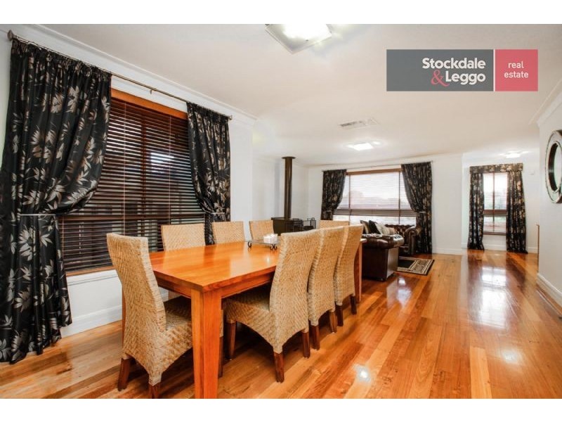 8 Burnley Court, Greenvale VIC 3059