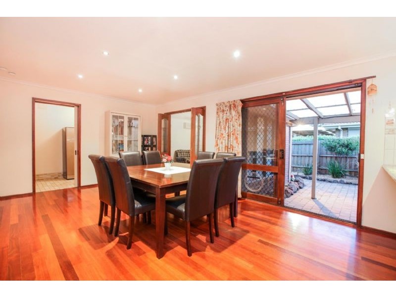 60 The Circuit, Gladstone Park VIC 3043