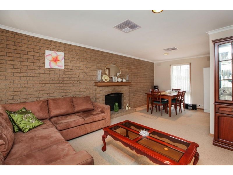 1 Gretna Close, Westmeadows VIC 3049