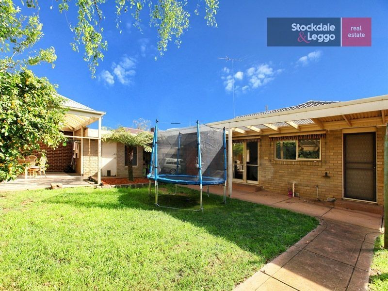 6 Swan Avenue, Westmeadows VIC 3049