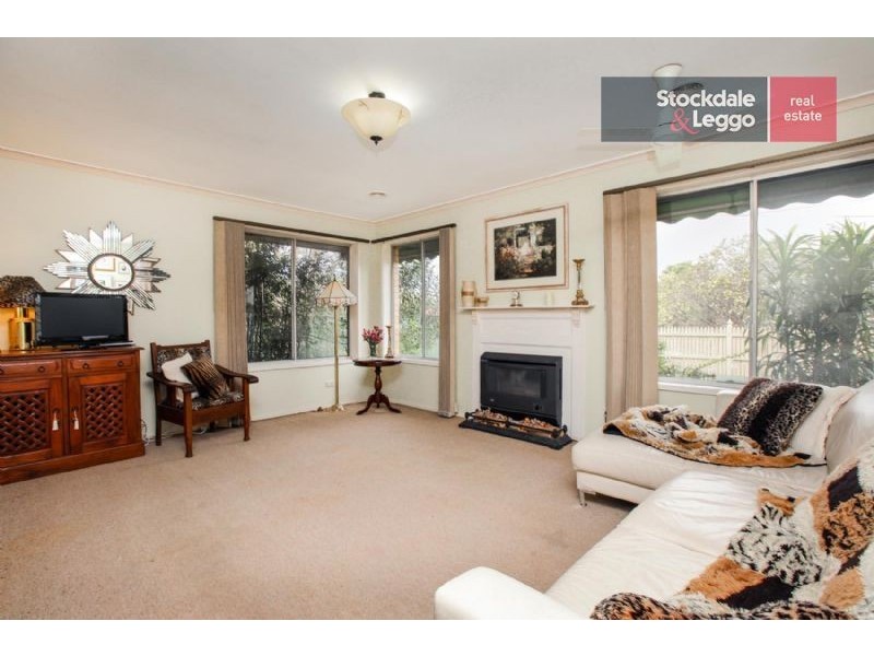 3 Katrina Drive, Gladstone Park VIC 3043