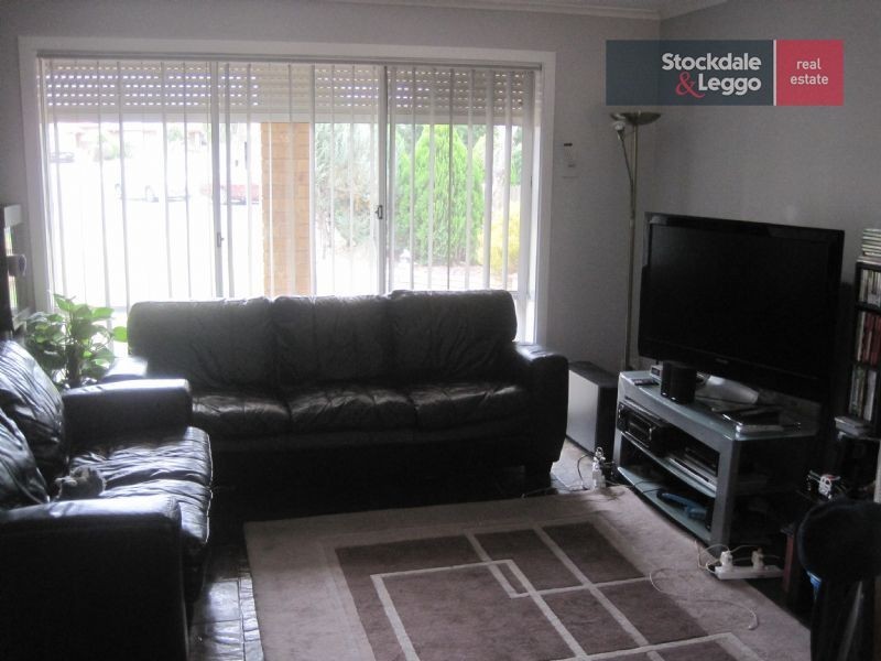 5 Julie Court, Sunshine North VIC 3020