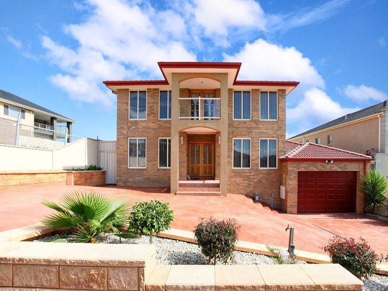 8 Inverie Court, Greenvale VIC 3059