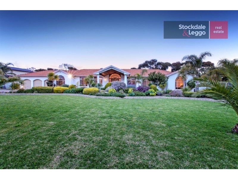 11 Montrose Court, Greenvale VIC 3059