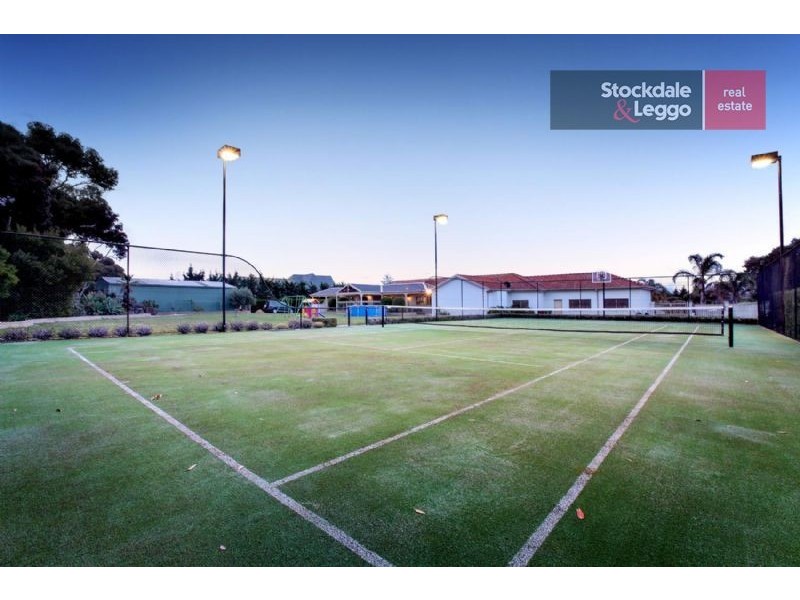 11 Montrose Court, Greenvale VIC 3059