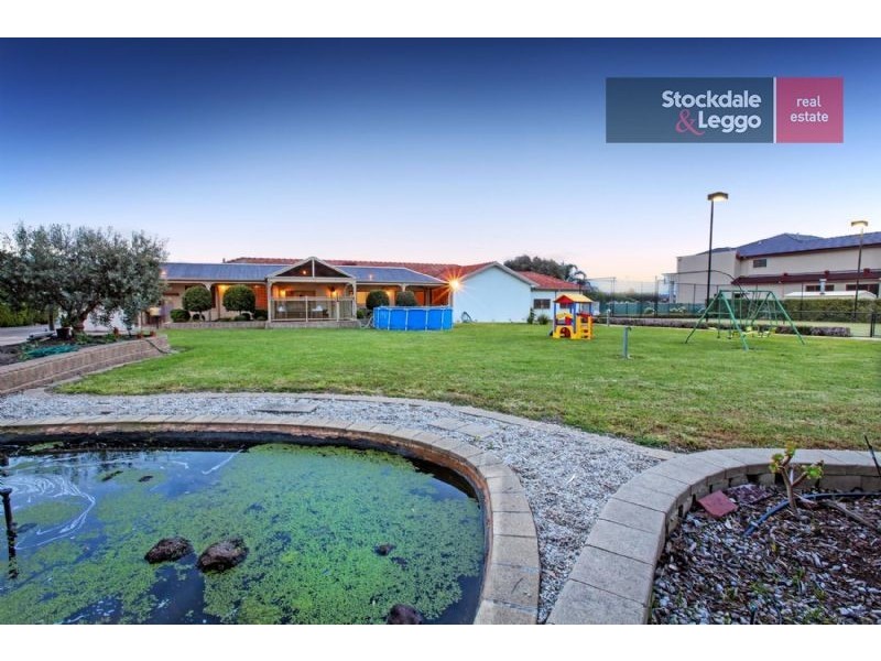 11 Montrose Court, Greenvale VIC 3059