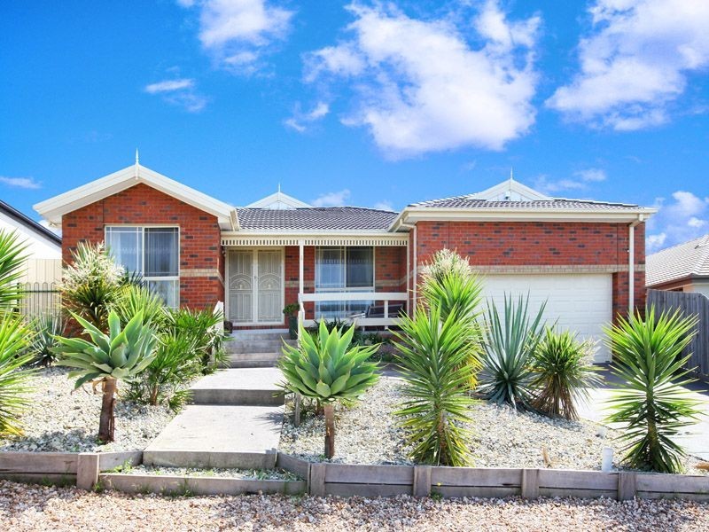 6 Stranraer Close, Greenvale VIC 3059