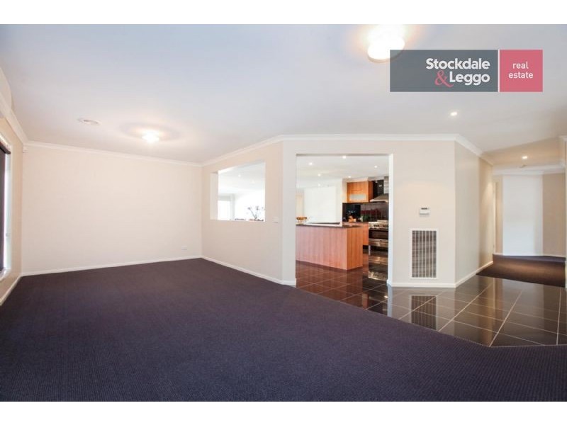 21 Threadneedle Steet, Attwood VIC 3049