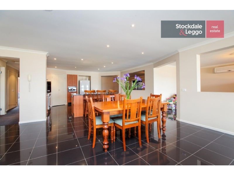 21 Threadneedle Steet, Attwood VIC 3049