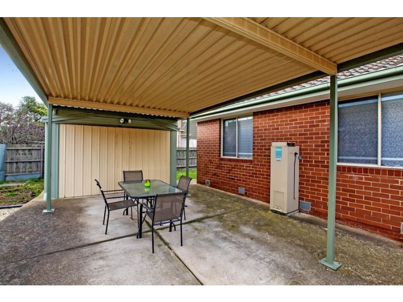 239 Carrick Drive, Gladstone Park VIC 3043