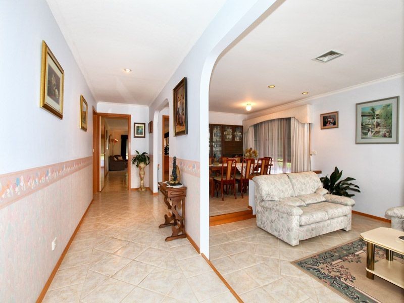 46 Fleetwood Drive, Greenvale VIC 3059