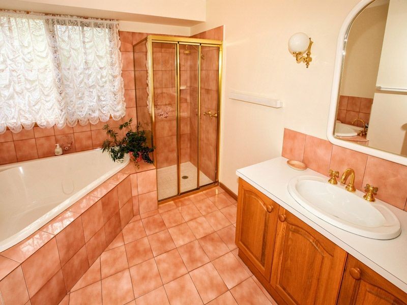 46 Fleetwood Drive, Greenvale VIC 3059