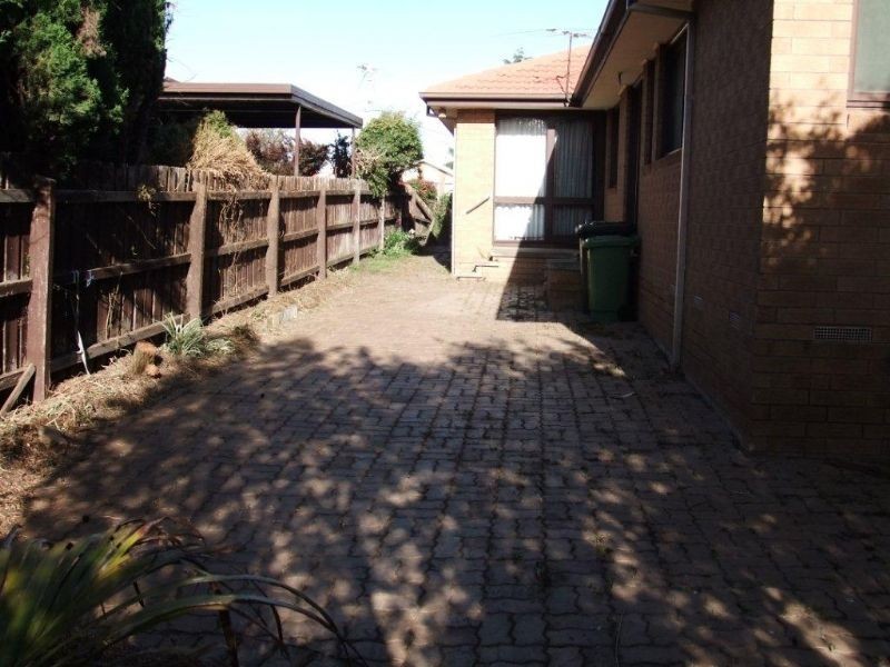 7 Streetly Close, Tullamarine VIC 3043