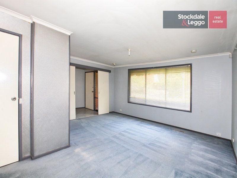 5 Rodwell Place, Gladstone Park VIC 3043