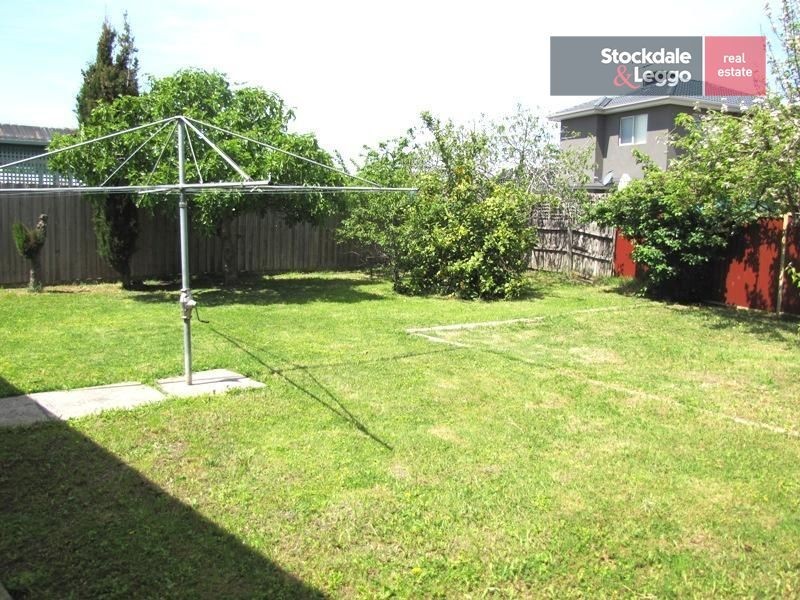 20 Vaucluse Avenue, Gladstone Park VIC 3043