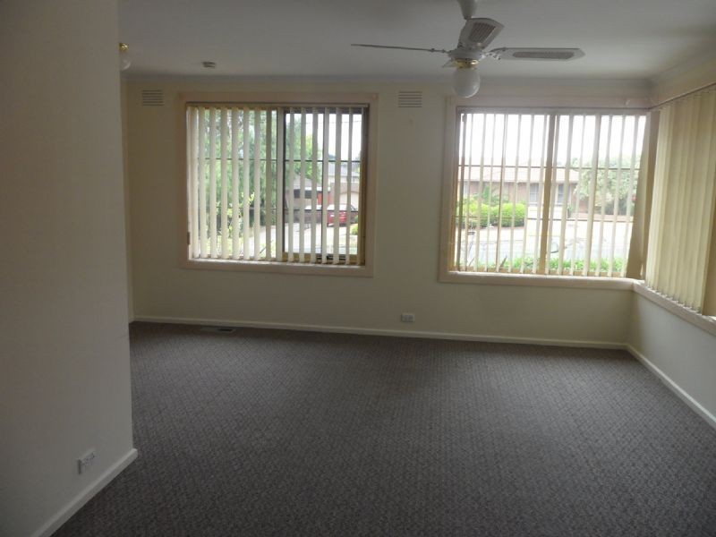 43 North Circular Road, Gladstone Park VIC 3043