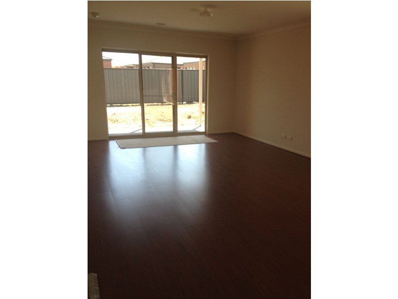 105 Serenity Way, Craigieburn VIC 3064