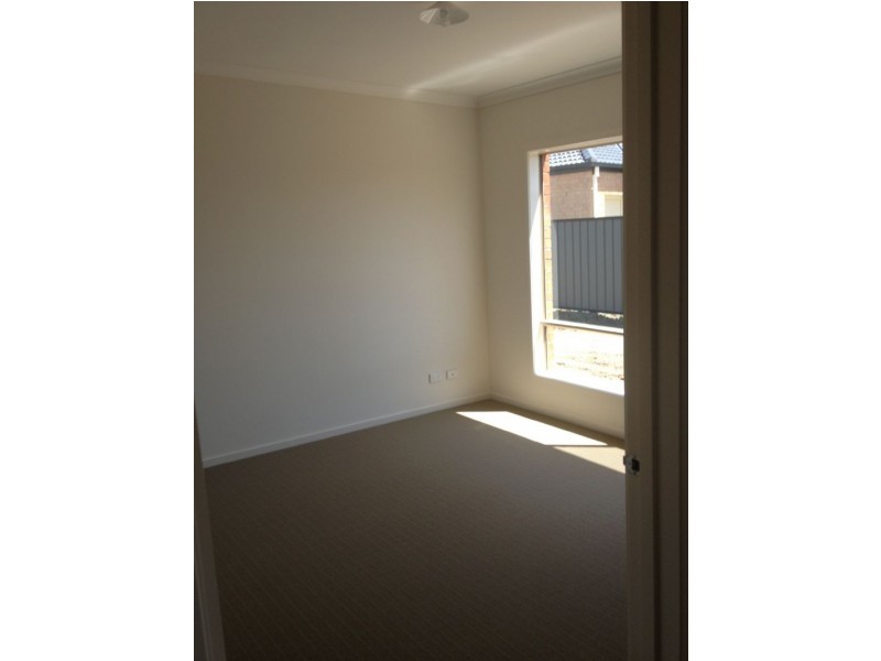 105 Serenity Way, Craigieburn VIC 3064