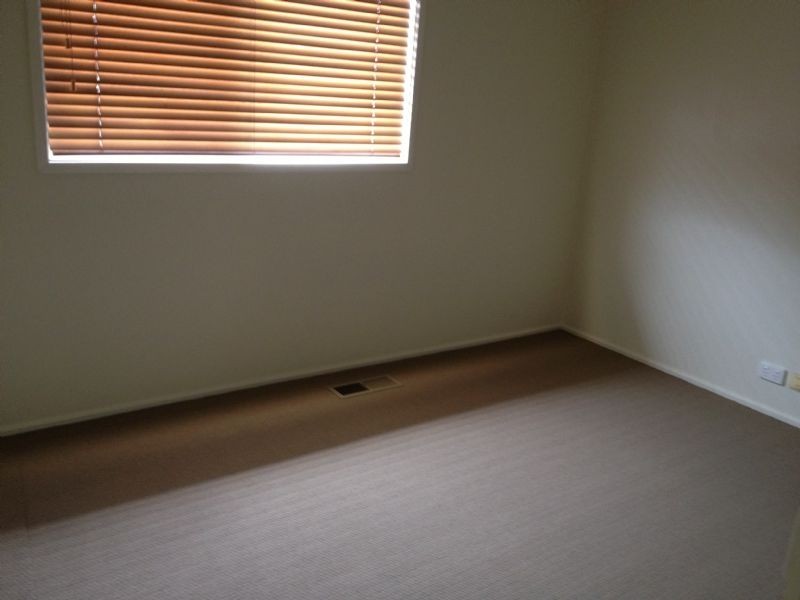 1 Briar Close, Gladstone Park VIC 3043