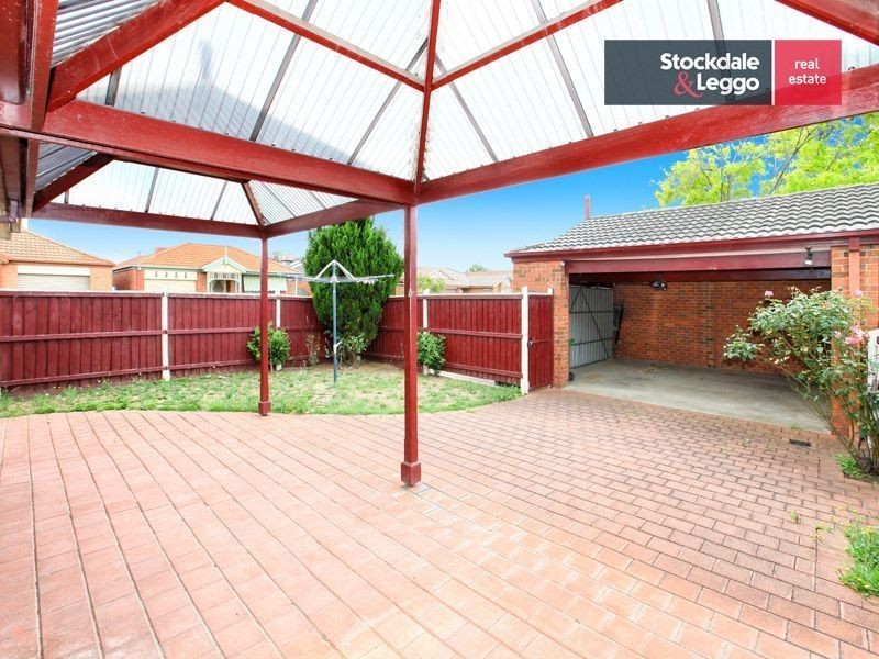 15 Fielders Walk, Westmeadows VIC 3049