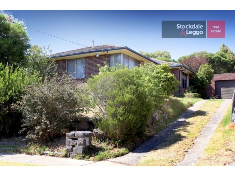 10 Reeves Close, Gladstone Park VIC 3043