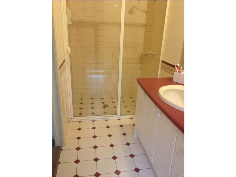 11 Bonney Place, Roxburgh Park VIC 3064