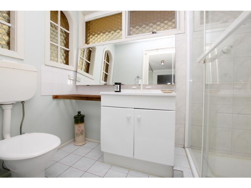 3 Burnleigh Drive, Gladstone Park VIC 3043